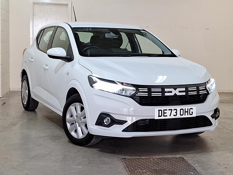 White Used 2023 Dacia Sandero Expression Hatchback | £12,798 (Fair price) - Image 1/4