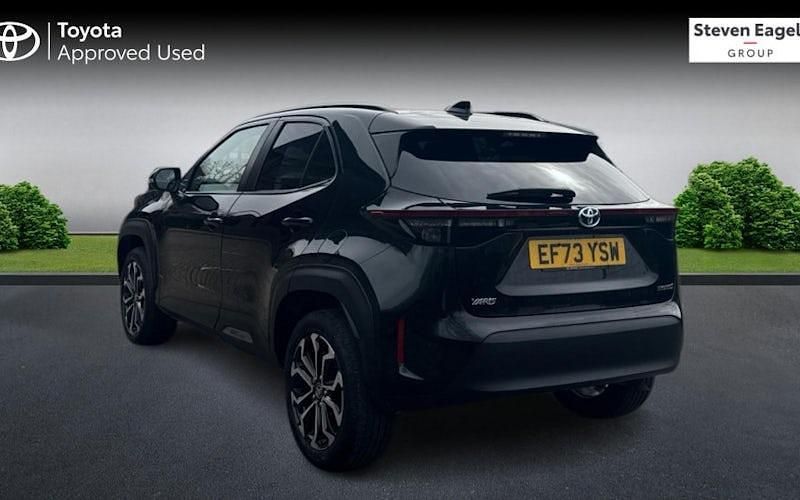 Used Toyota Yaris Hybrid Design 116 HP (85 kW) 2026 Estate