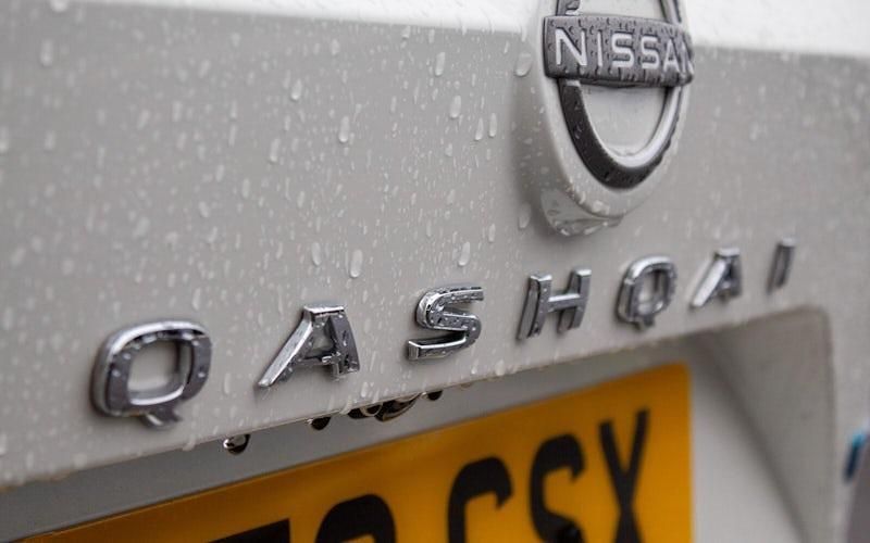 Used Nissan Qashqai Tekna 190 HP (139 kW) 2023 Storm white SUV