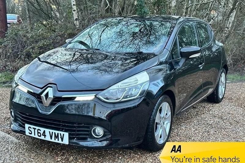 Used Renault Clio IV Dynamique 90 HP (66 kW) 2015 Black Hatchback