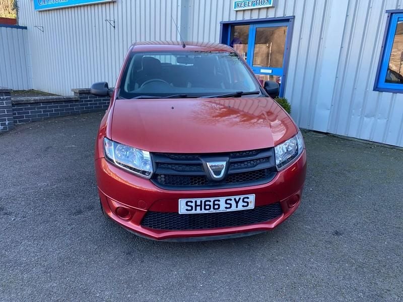 Used Dacia Sandero Ambiance 2016 Red Hatchback