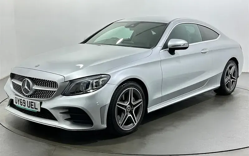 Used Mercedes C200 AMG Line Premium 184 HP (135 kW) 2019 Silver Coupe