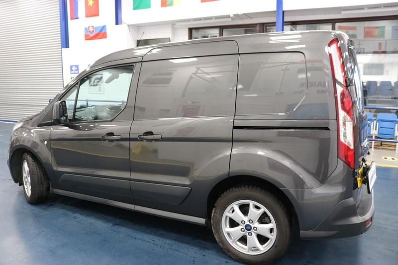 Second-hand Ford Transit Connect Limited 120 CP (88 kW) 2018 Gri Monovolum