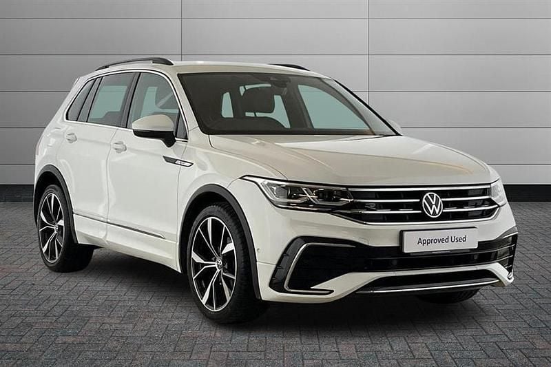 Pure white Used 2022 VW Tiguan R-line SUV | £26,490 (Fair price) - Image 1/3