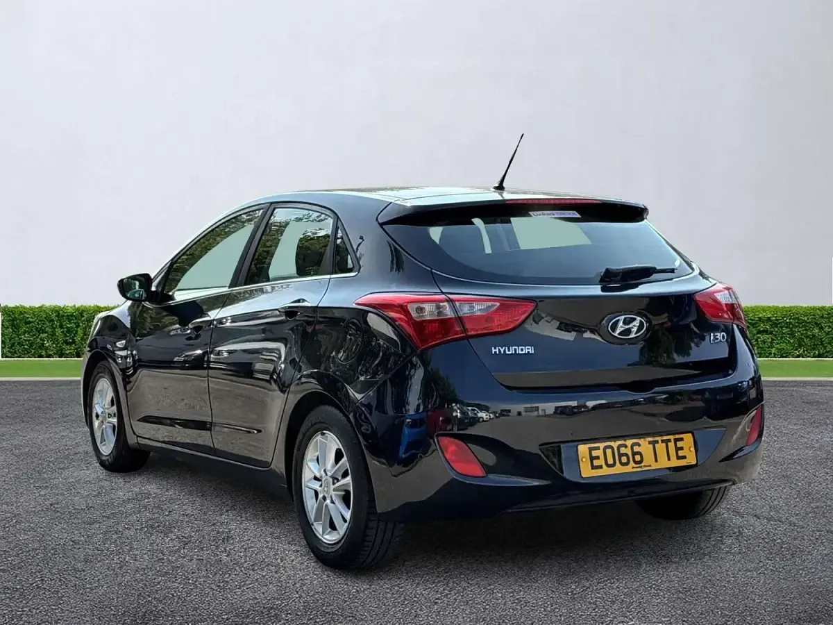 Used Hyundai i30 SE 2016 Black Hatchback