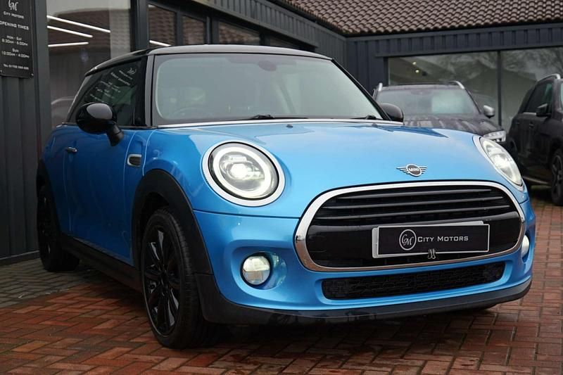 Used Mini Cooper D Hatch 2018 Blue Hatchback