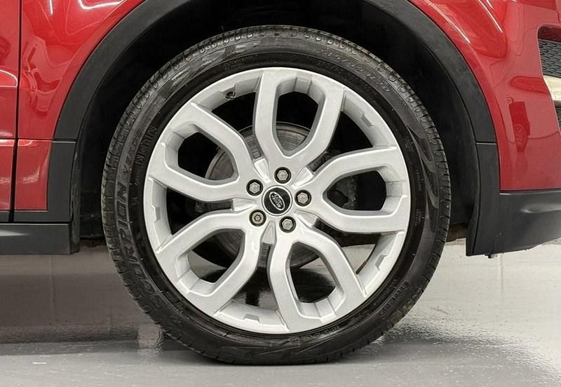 Used Land Rover Range Rover evoque Dynamic 190 HP (139 kW) 2013 Red Estate