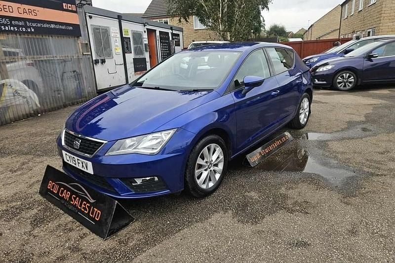 Blue Used 2019 Seat Leon SE Hatchback | £9,495 (Good price) - Image 1/1