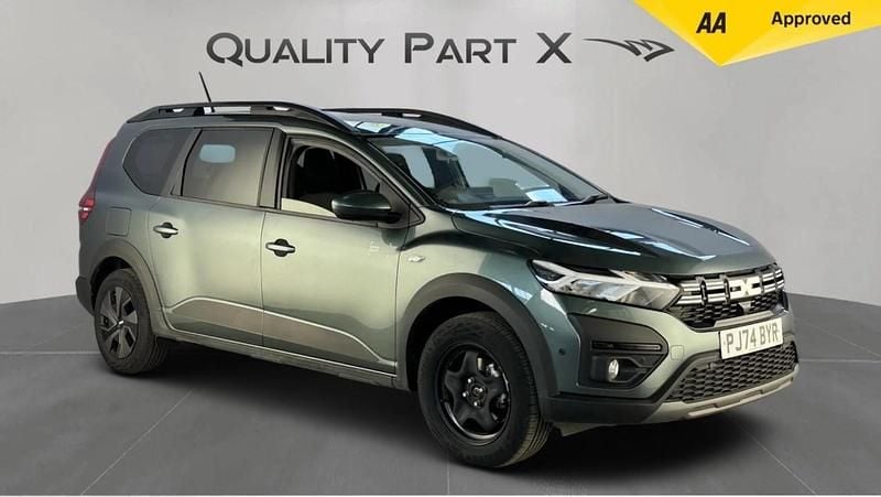 Green Used 2024 Dacia Jogger Expression MPV | £18,498 (Fair price) - Image 1/4