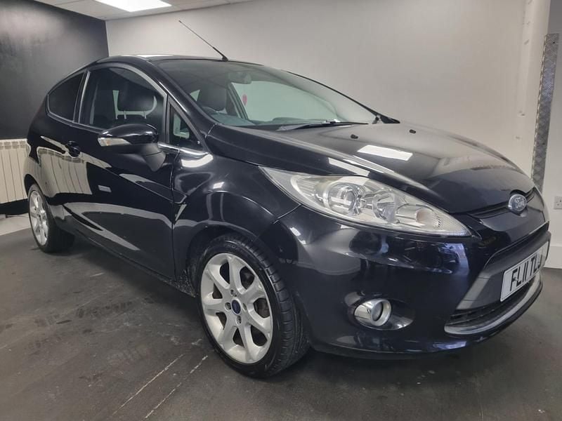 Black Used 2011 Ford Fiesta Zetec Hatchback | £1,495 (Good price) - Image 1/4