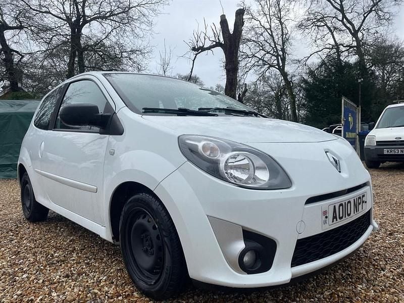 White Used 2010 Renault Twingo Extreme Hatchback | £1,555 (Good price) - Image 1/4