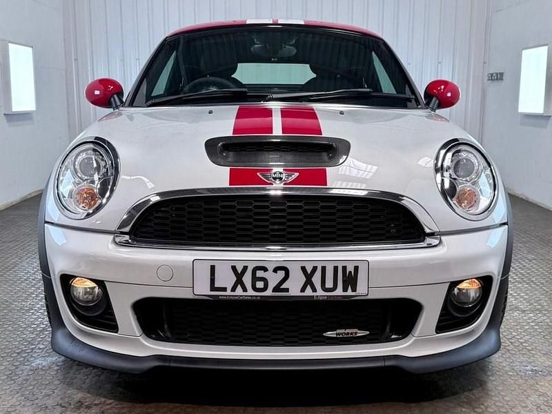 Used Mini John Cooper Works Coupé 211 HP (155 kW) 2013 Silver Coupe