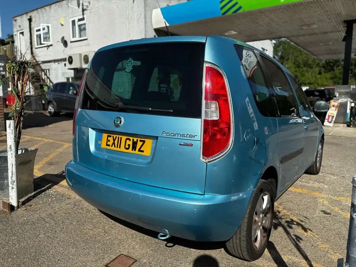 Used Skoda Roomster SE 105 HP (77 kW) 2011 Blue MPV