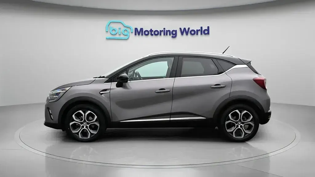 Gebraucht Renault Captur SE 145 PS (106 kW) 2022 Grau SUV