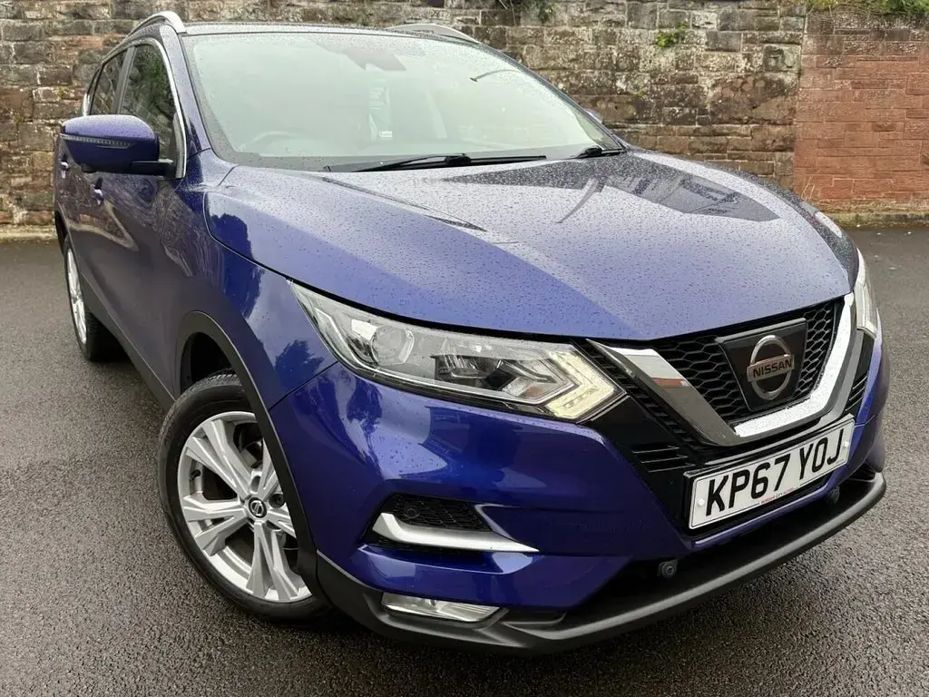 Used Nissan Qashqai N-Connecta 110 HP (80 kW) 2017 Blue SUV