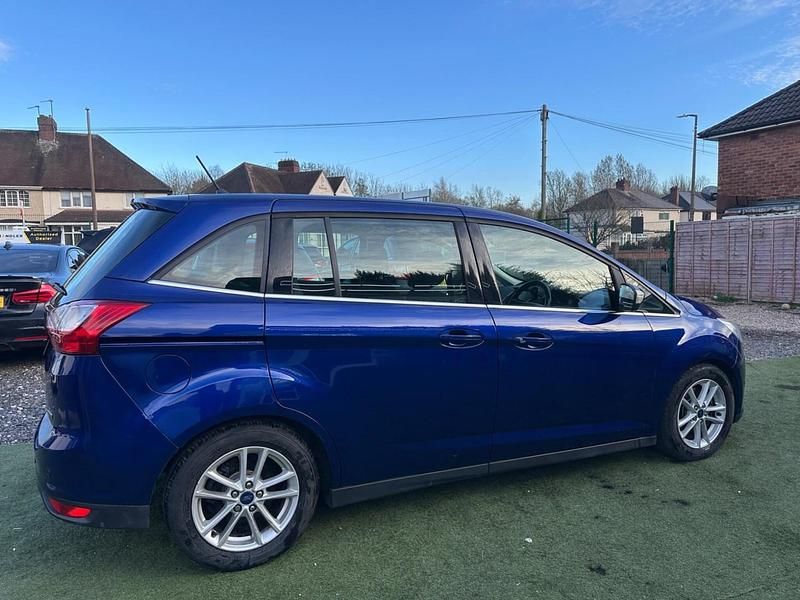 Used Ford Grand C-Max Zetec 2017 Blue MPV