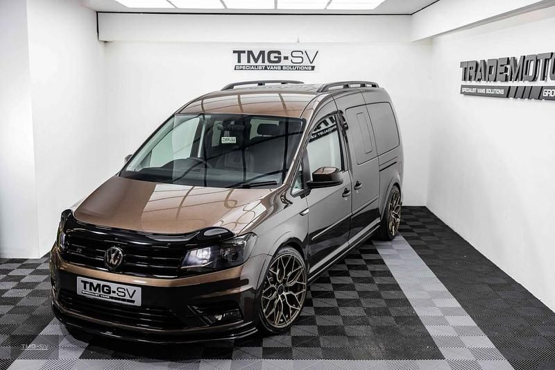 Used VW Caddy Maxi Life 150 HP (110 kW) 2019 Brown MPV