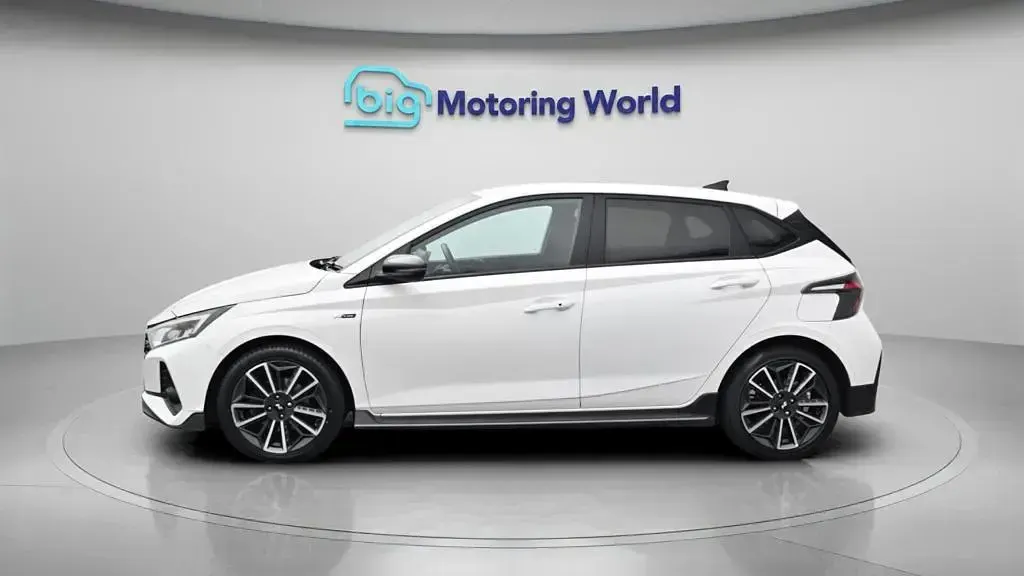 Used Hyundai i20 N Line 120 HP (88 kW) 2023 White Hatchback