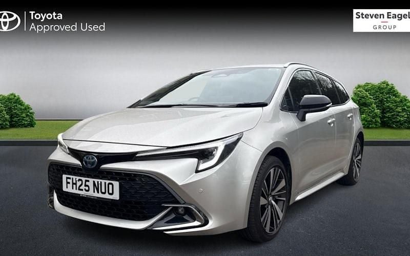 Used Toyota Corolla Design 140 HP (102 kW) 2026 Estate