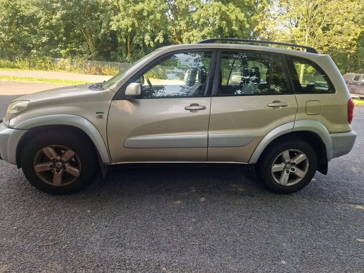 Used Toyota RAV4 2004 Beige SUV