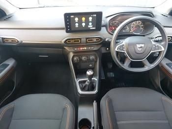 Used Dacia Sandero Comfort 91 HP (66 kW) 2022 Grey Hatchback