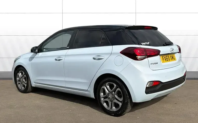 Used Hyundai i20 84 HP (61 kW) 2020 Hatchback