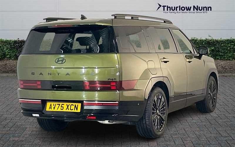 Used Hyundai Santa Fe 253 HP (186 kW) 2025 Olive green SUV