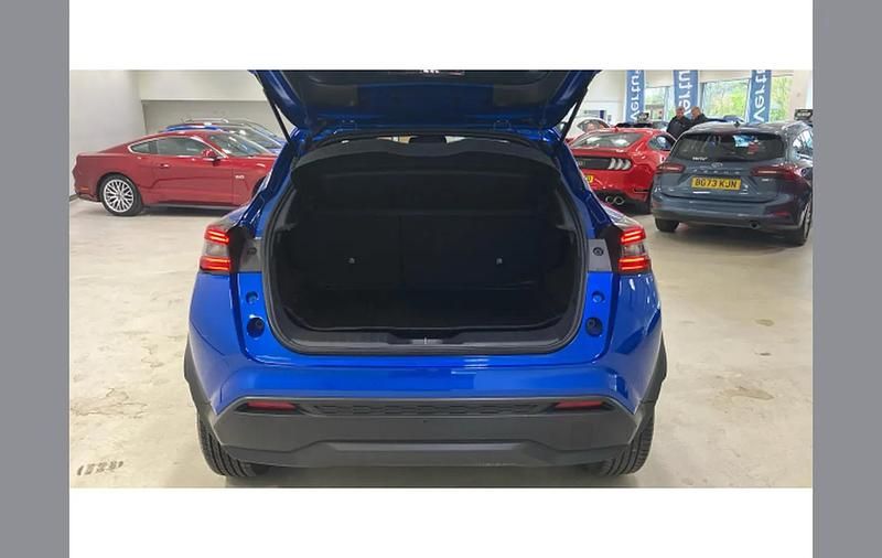 Used Nissan Juke N-Connecta 114 HP (83 kW) 2023 Blue SUV