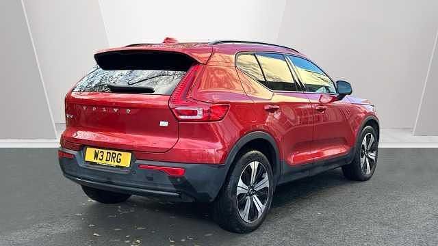 Used Volvo XC40 Ultimate 262 HP (192 kW) 2022 Red SUV