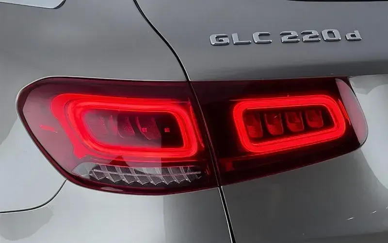 Used Mercedes GLC220 AMG line 194 HP (142 kW) 2019 Silver SUV