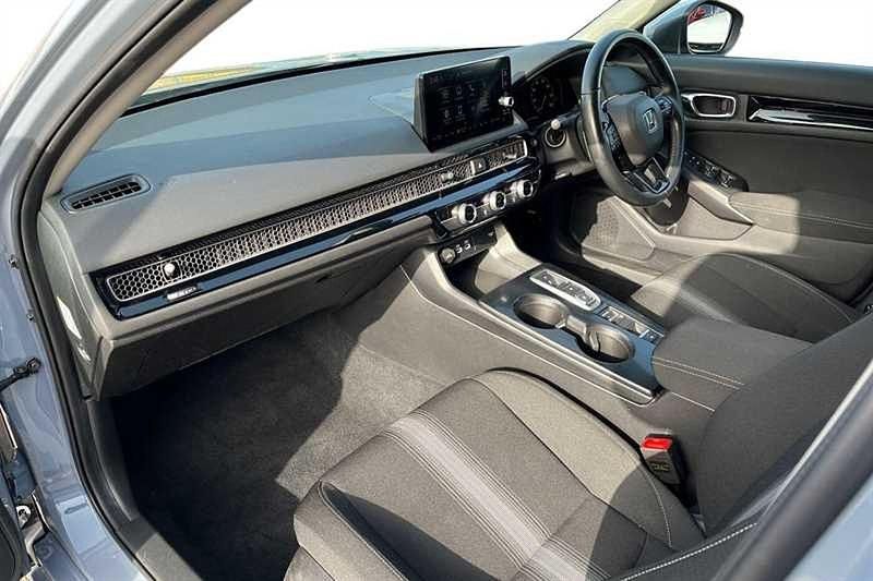 Used Honda Civic Elegance 143 HP (105 kW) 2022 Sonic grey