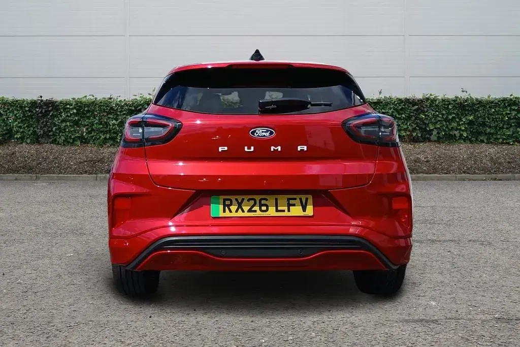 Used Ford Puma Select 122 kW (167 HP) 2026 Red SUV