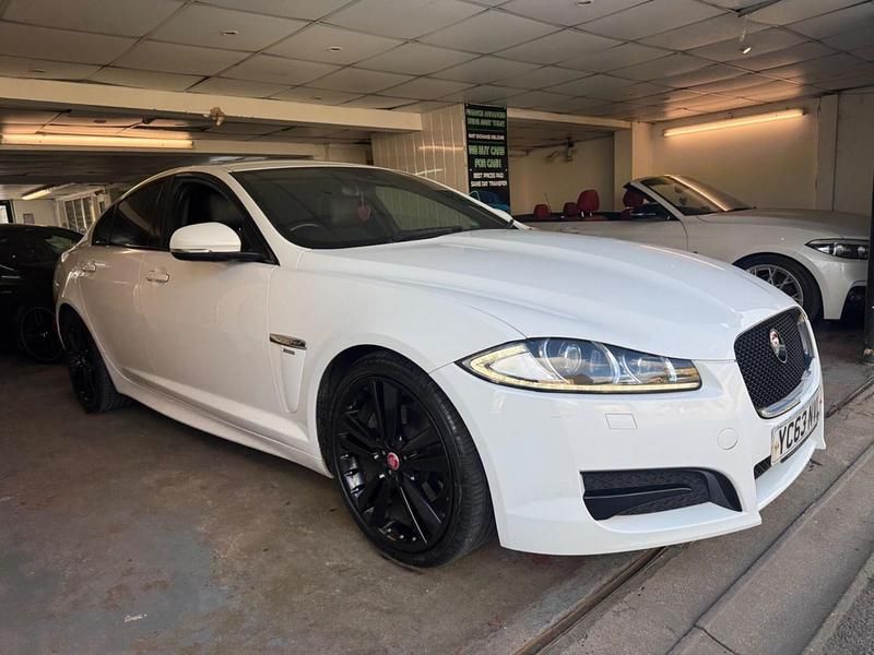 Used Jaguar XF R-Sport 200 HP (147 kW) 2013 White Sedan