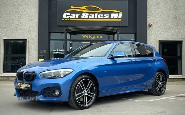 Used BMW 120 Efficient Dynamics 187 HP (137 kW) 2019 Blue Hatchback