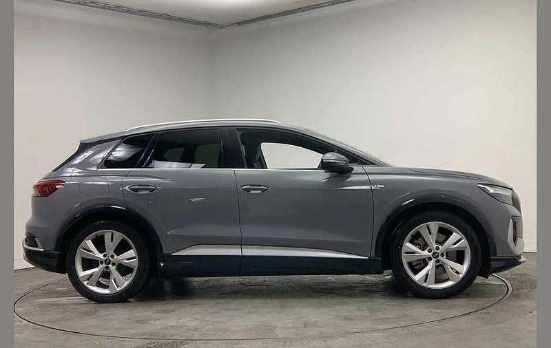 Used Audi Q4 e-tron S-Line 150 kW (204 HP) 2023 Grey SUV
