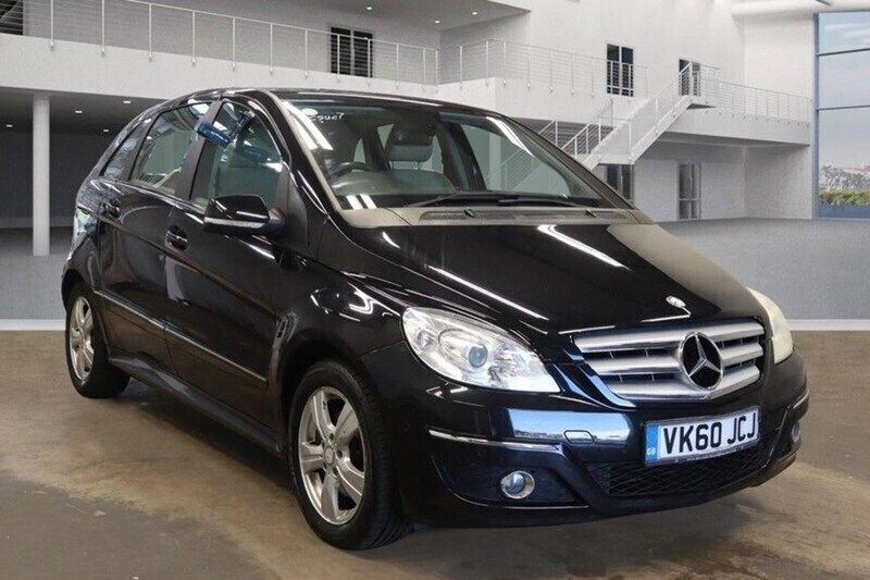 Black Used 2010 Mercedes B200 SE MPV | £3,000 (Fair price) - Image 1/1
