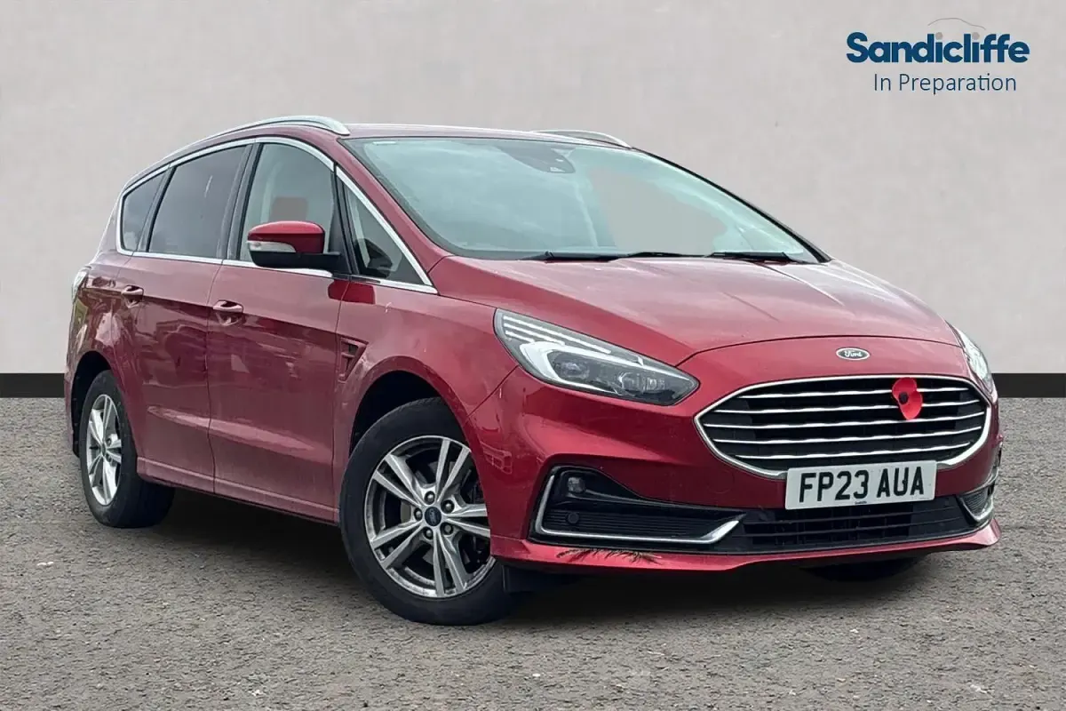 Usado Ford S-MAX Titanium 190 HP (139 kW) 2022 Monovolume