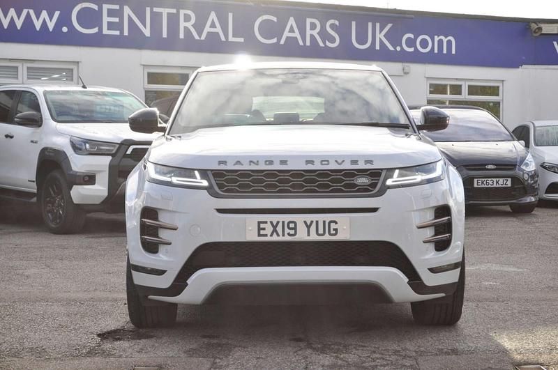 Used Land Rover Range Rover evoque First Edition 2019 White Estate