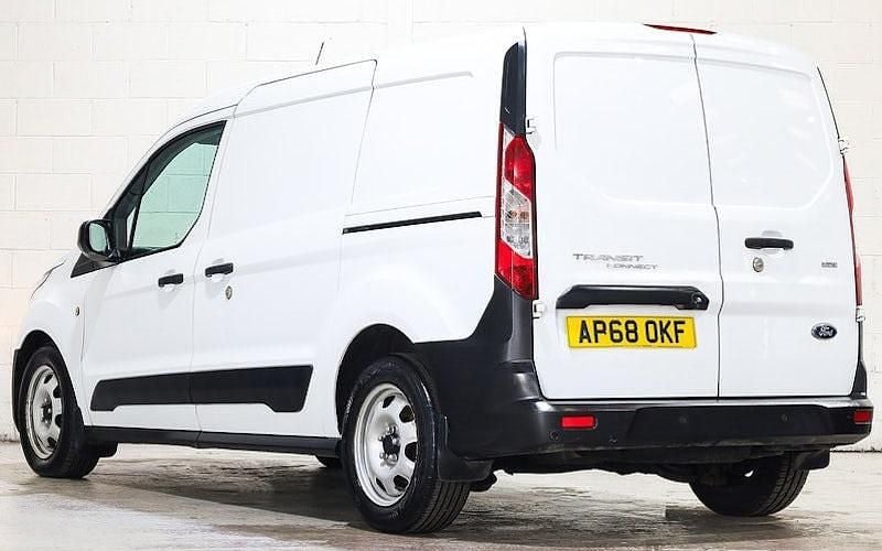 Used Ford Transit Connect 120 HP (88 kW) 2019 White MPV