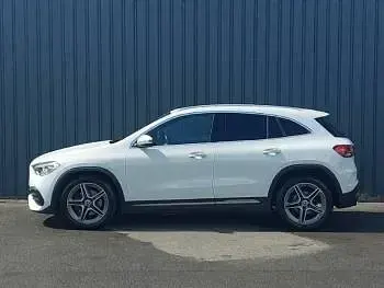 Used Mercedes GLA180 AMG Line Premium 136 HP (100 kW) 2021 White SUV