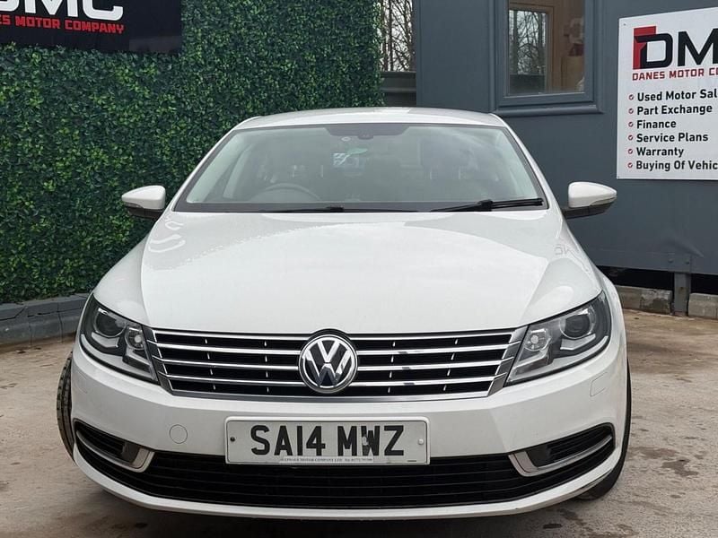 Used VW CC S 2014 White Sedan