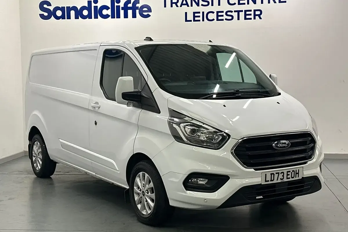 Used Ford Transit Custom Limited 130 HP (95 kW) 2023 Van