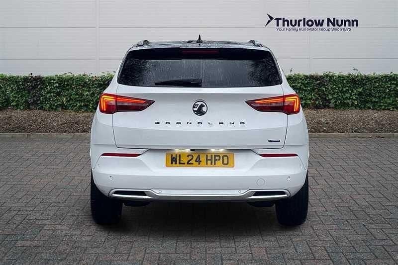 Used Vauxhall Grandland X Ultimate 136 HP (100 kW) 2024 White SUV
