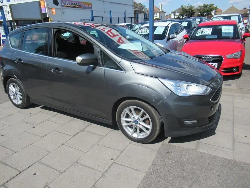 Used Ford C-MAX Zetec 2017 Grey MPV