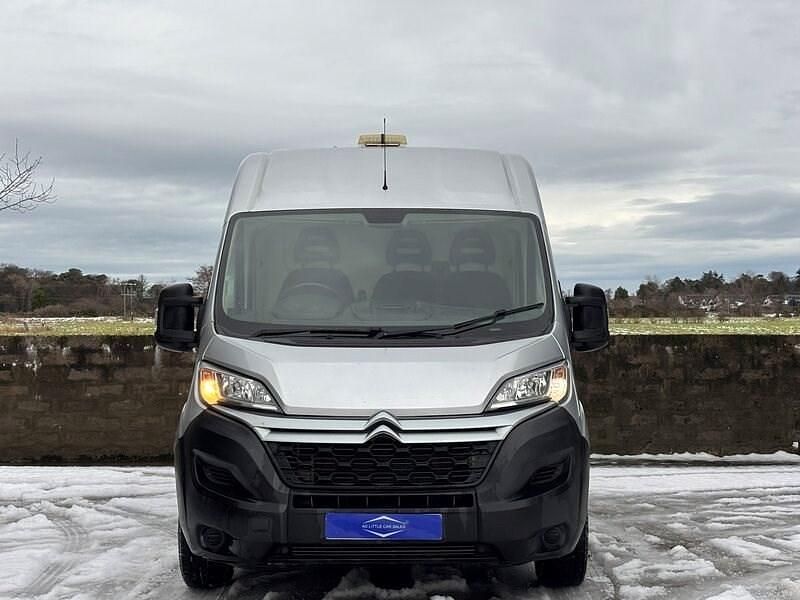 Used Citroën Relay 130 HP (95 kW) 2019 Silver Van
