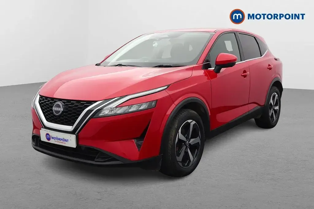 Used Nissan Qashqai N-Connecta 158 HP (116 kW) 2022 Red SUV