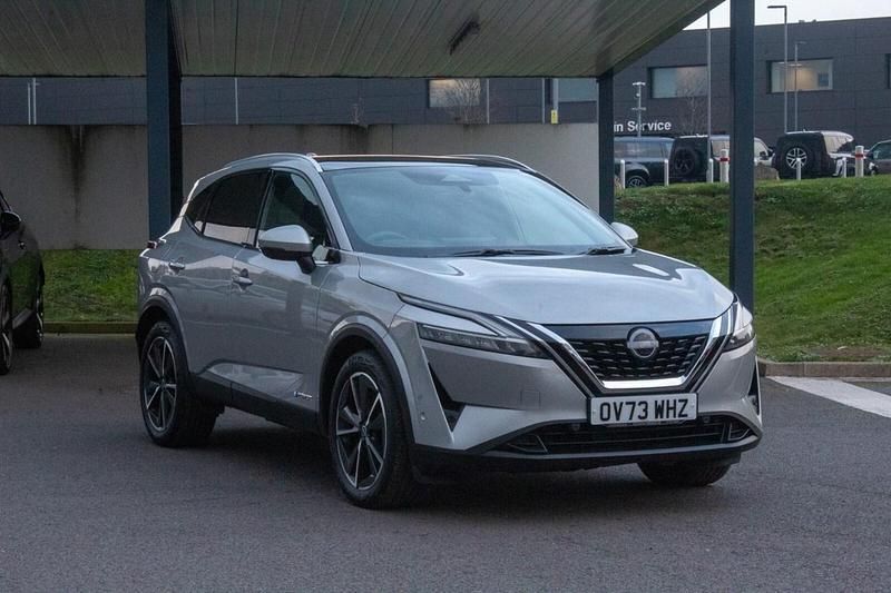 Silver Used 2022 Nissan Qashqai Tekna SUV | £23,999 (A bit pricey) - Image 1/4