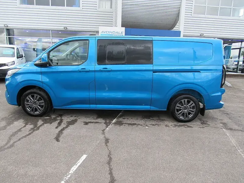 New Ford Transit Custom Limited 170 HP (125 kW) 2025 Blue Van