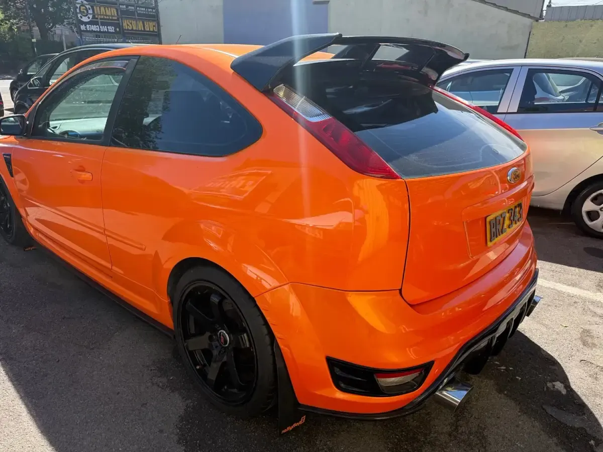 Usado Ford Focus ST 2006 Laranja Citadino