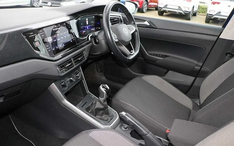 Used VW Polo Life 80 HP (58 kW) 2025 Hatchback